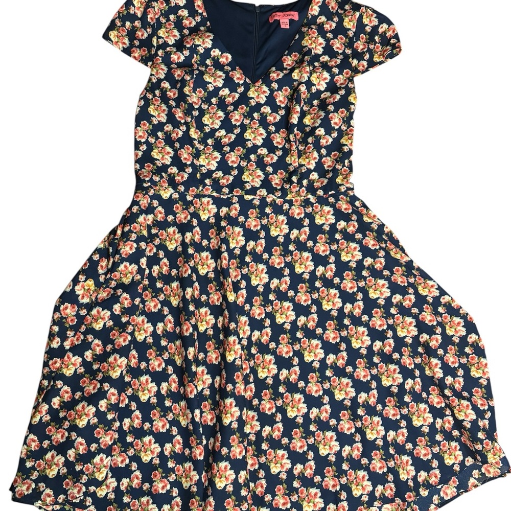 Betsy Johnson Ditsy Floral Cottagecore  Cap Sleeve Fit & Flare Dress